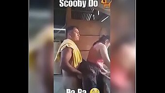 经典同性恋色情片:性感的scooby和他的伴侣